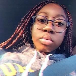 Meet your Posher, Lee